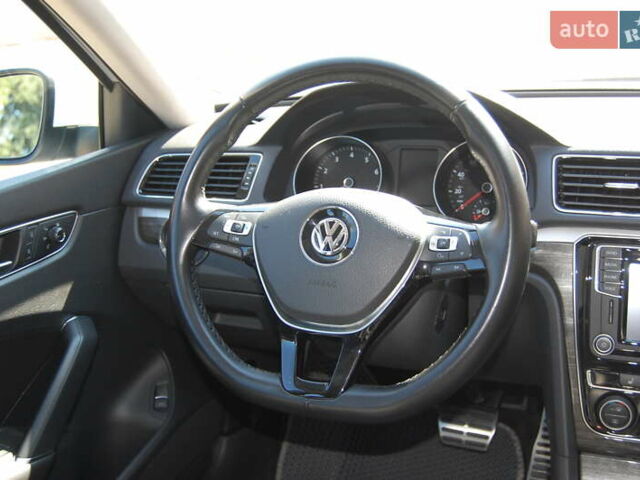 Белый Фольксваген Пассат, объемом двигателя 1.8 л и пробегом 123 тыс. км за 16000 $, фото 71 на Automoto.ua