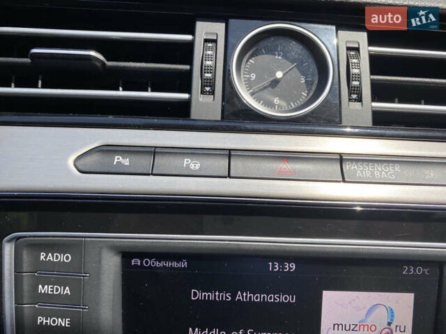 Белый Фольксваген Пассат, объемом двигателя 1.97 л и пробегом 239 тыс. км за 18000 $, фото 17 на Automoto.ua
