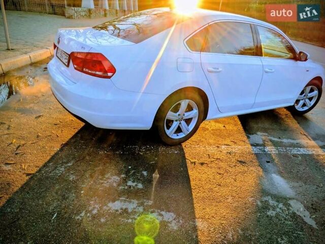 Білий Фольксваген Пассат, об'ємом двигуна 1.8 л та пробігом 190 тис. км за 9500 $, фото 7 на Automoto.ua