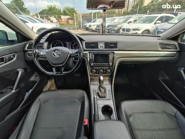 Белый Фольксваген Пассат, объемом двигателя 1.8 л и пробегом 134 тыс. км за 12490 $, фото 14 на Automoto.ua