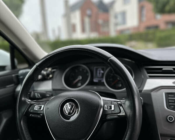 Білий Фольксваген Пассат, об'ємом двигуна 1.4 л та пробігом 145 тис. км за 14500 $, фото 16 на Automoto.ua