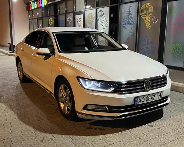 Белый Фольксваген Пассат, объемом двигателя 1.97 л и пробегом 261 тыс. км за 16600 $, фото 3 на Automoto.ua