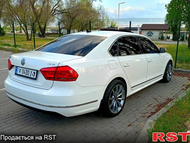 Білий Фольксваген Пассат, об'ємом двигуна 1.8 л та пробігом 177 тис. км за 11800 $, фото 1 на Automoto.ua