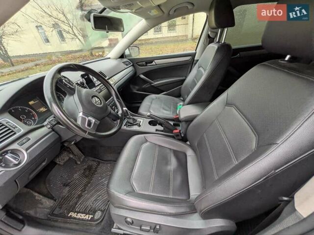 Белый Фольксваген Пассат, объемом двигателя 1.8 л и пробегом 189 тыс. км за 9700 $, фото 1 на Automoto.ua