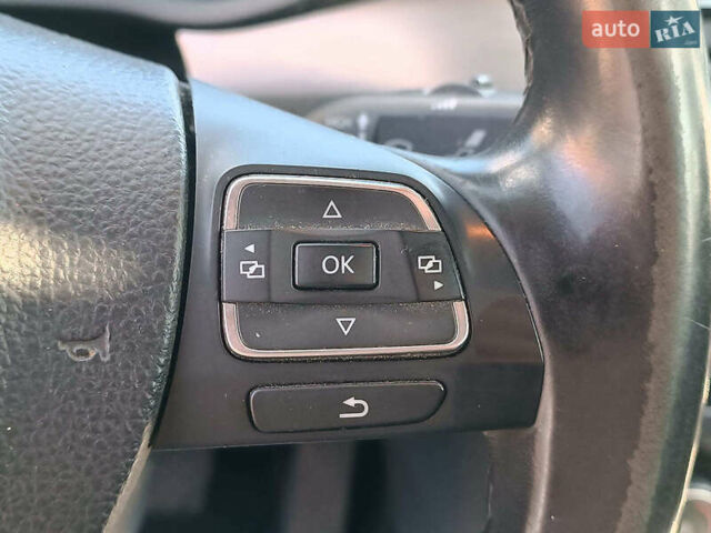 Белый Фольксваген Пассат, объемом двигателя 2 л и пробегом 232 тыс. км за 10990 $, фото 20 на Automoto.ua