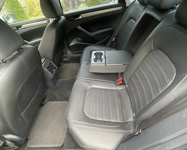 Белый Фольксваген Пассат, объемом двигателя 1.8 л и пробегом 178 тыс. км за 9800 $, фото 10 на Automoto.ua