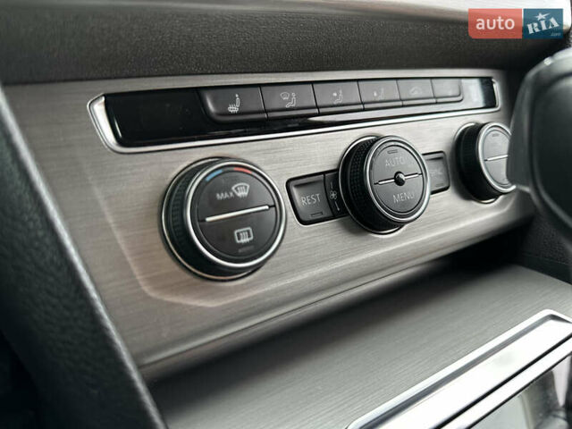 Білий Фольксваген Пассат, об'ємом двигуна 1.4 л та пробігом 145 тис. км за 14500 $, фото 18 на Automoto.ua