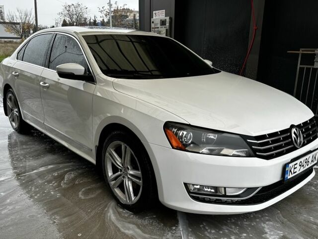 Белый Фольксваген Пассат, объемом двигателя 2 л и пробегом 239 тыс. км за 12300 $, фото 3 на Automoto.ua