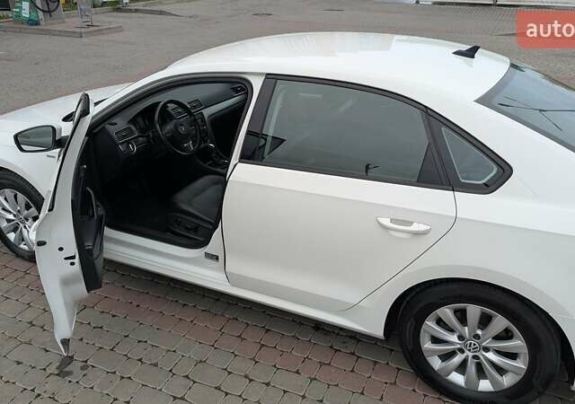 Белый Фольксваген Пассат, объемом двигателя 1.8 л и пробегом 182 тыс. км за 11350 $, фото 2 на Automoto.ua