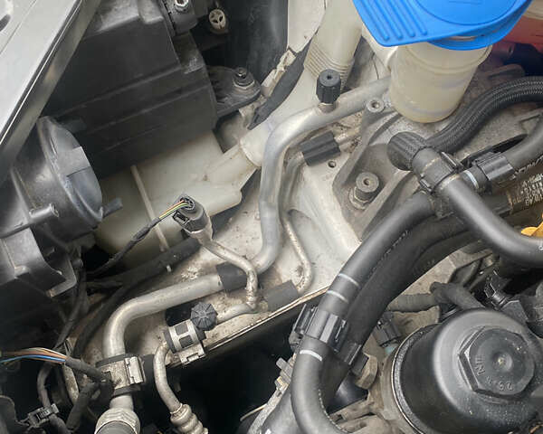 Белый Фольксваген Пассат, объемом двигателя 1.8 л и пробегом 178 тыс. км за 9800 $, фото 16 на Automoto.ua