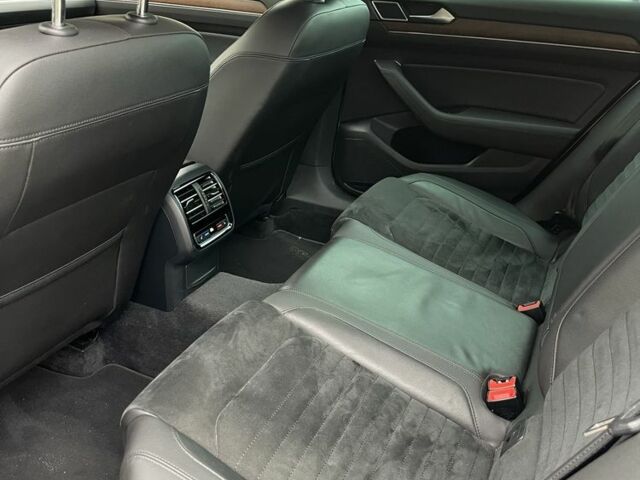 Білий Фольксваген Пассат, об'ємом двигуна 1.8 л та пробігом 126 тис. км за 16900 $, фото 12 на Automoto.ua