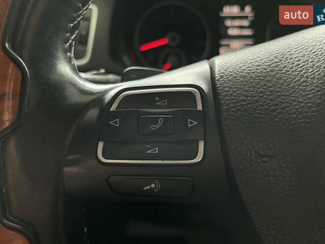 Білий Фольксваген Пассат, об'ємом двигуна 3.6 л та пробігом 124 тис. км за 11000 $, фото 19 на Automoto.ua