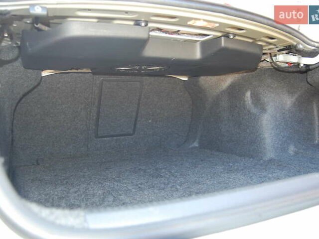 Белый Фольксваген Пассат, объемом двигателя 1.8 л и пробегом 123 тыс. км за 16000 $, фото 118 на Automoto.ua