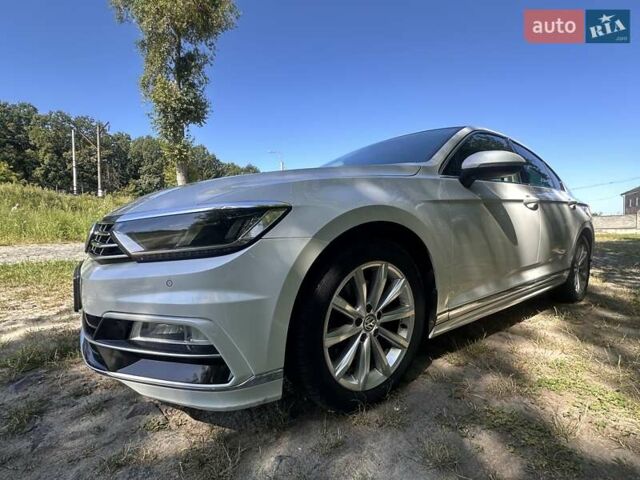 Белый Фольксваген Пассат, объемом двигателя 1.97 л и пробегом 309 тыс. км за 16500 $, фото 8 на Automoto.ua