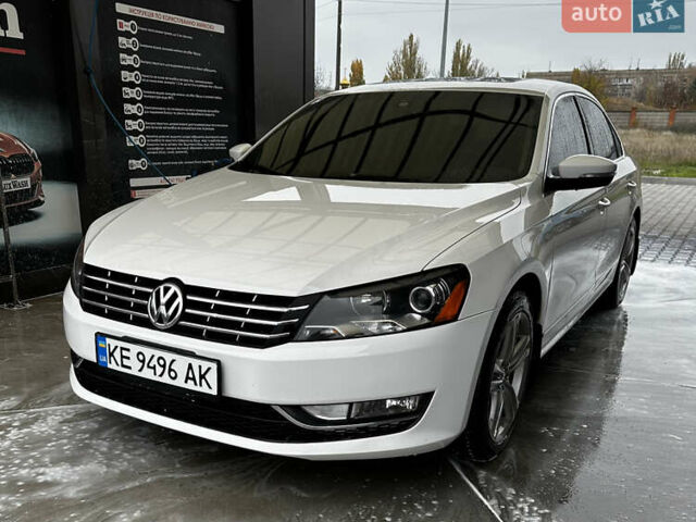 Білий Фольксваген Пассат, об'ємом двигуна 1.97 л та пробігом 239 тис. км за 12300 $, фото 1 на Automoto.ua