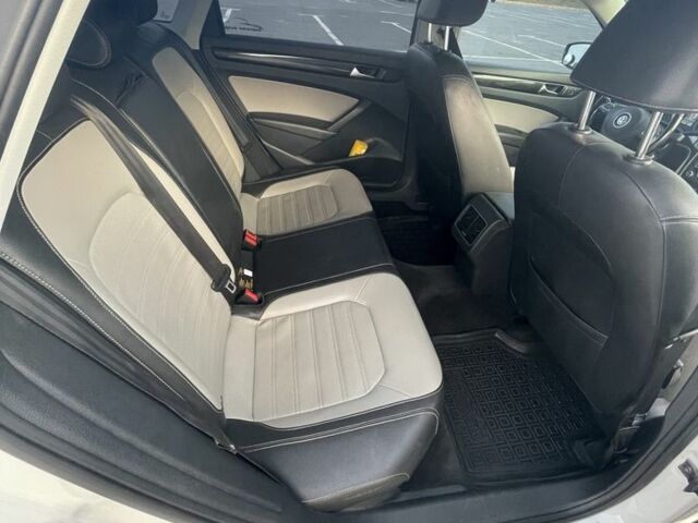 Белый Фольксваген Пассат, объемом двигателя 1.8 л и пробегом 180 тыс. км за 9126 $, фото 10 на Automoto.ua