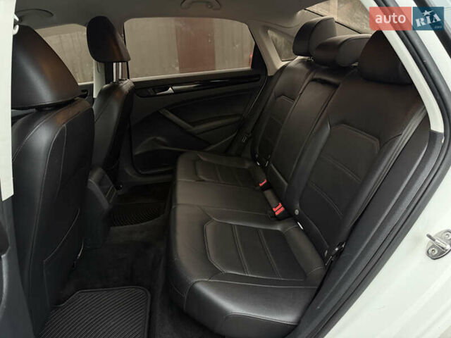 Білий Фольксваген Пассат, об'ємом двигуна 1.8 л та пробігом 179 тис. км за 12300 $, фото 25 на Automoto.ua