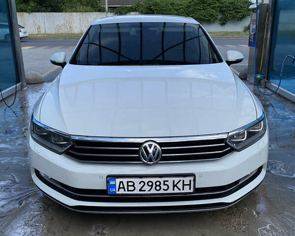 Белый Фольксваген Пассат, объемом двигателя 1.97 л и пробегом 239 тыс. км за 18000 $, фото 9 на Automoto.ua