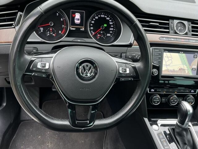 Білий Фольксваген Пассат, об'ємом двигуна 1.8 л та пробігом 126 тис. км за 16900 $, фото 10 на Automoto.ua