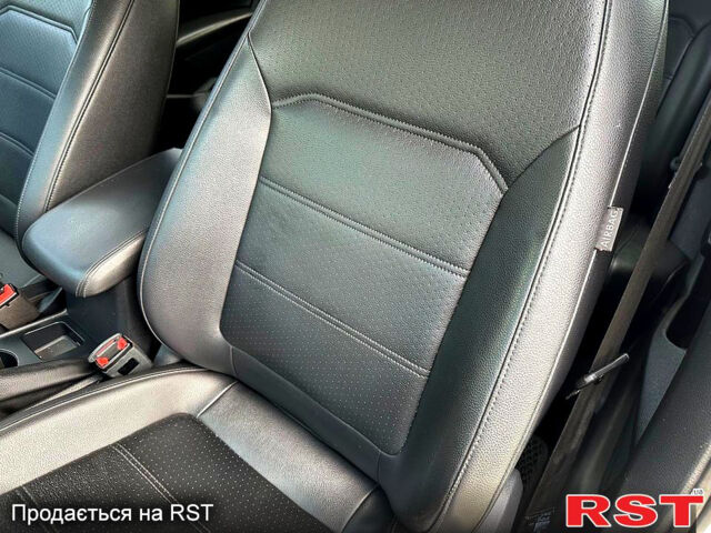 Белый Фольксваген Пассат, объемом двигателя 1.8 л и пробегом 94 тыс. км за 13000 $, фото 12 на Automoto.ua