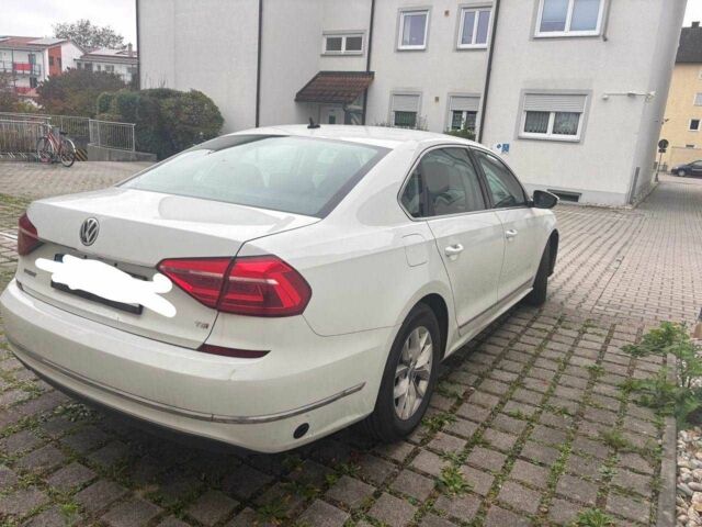 Білий Фольксваген Пассат, об'ємом двигуна 0 л та пробігом 177 тис. км за 11675 $, фото 10 на Automoto.ua