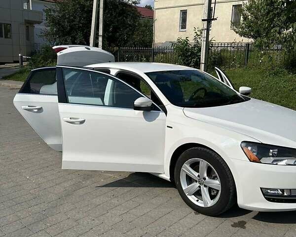 Білий Фольксваген Пассат, об'ємом двигуна 1.8 л та пробігом 179 тис. км за 10200 $, фото 4 на Automoto.ua