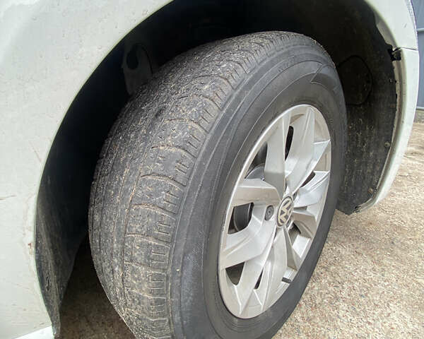 Белый Фольксваген Пассат, объемом двигателя 1.8 л и пробегом 178 тыс. км за 9800 $, фото 14 на Automoto.ua