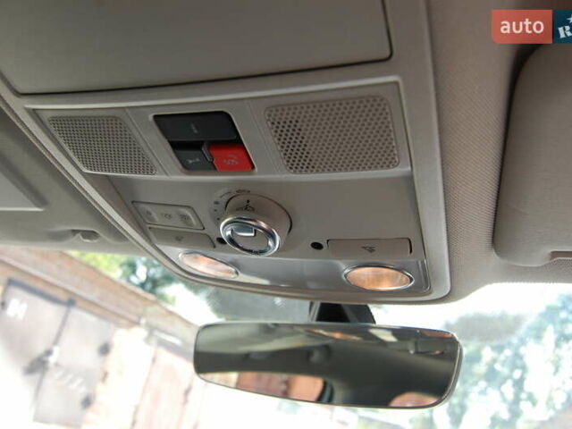 Белый Фольксваген Пассат, объемом двигателя 1.8 л и пробегом 123 тыс. км за 16000 $, фото 108 на Automoto.ua