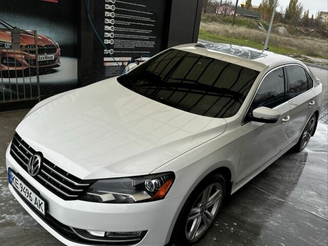 Белый Фольксваген Пассат, объемом двигателя 2 л и пробегом 239 тыс. км за 12300 $, фото 5 на Automoto.ua