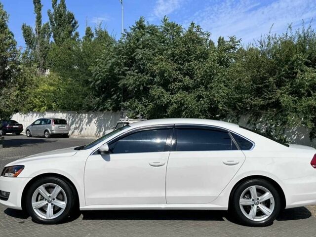 Белый Фольксваген Пассат, объемом двигателя 1.8 л и пробегом 169 тыс. км за 10700 $, фото 3 на Automoto.ua