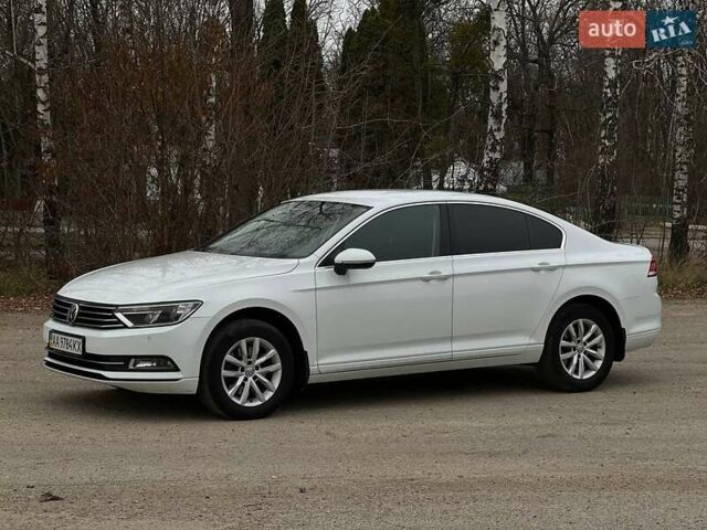 Білий Фольксваген Пассат, об'ємом двигуна 1.8 л та пробігом 147 тис. км за 12700 $, фото 17 на Automoto.ua