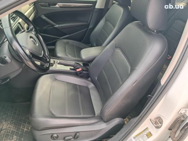 Белый Фольксваген Пассат, объемом двигателя 1.8 л и пробегом 134 тыс. км за 12490 $, фото 20 на Automoto.ua