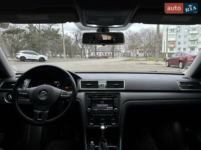 Белый Фольксваген Пассат, объемом двигателя 1.8 л и пробегом 269 тыс. км за 10599 $, фото 18 на Automoto.ua