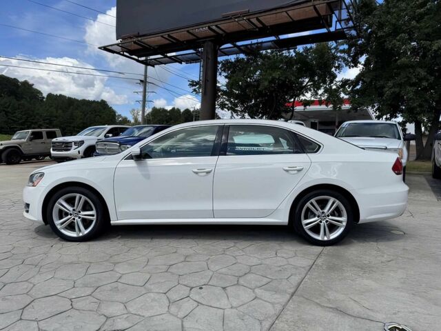 Белый Фольксваген Пассат, объемом двигателя 2 л и пробегом 80 тыс. км за 11000 $, фото 3 на Automoto.ua