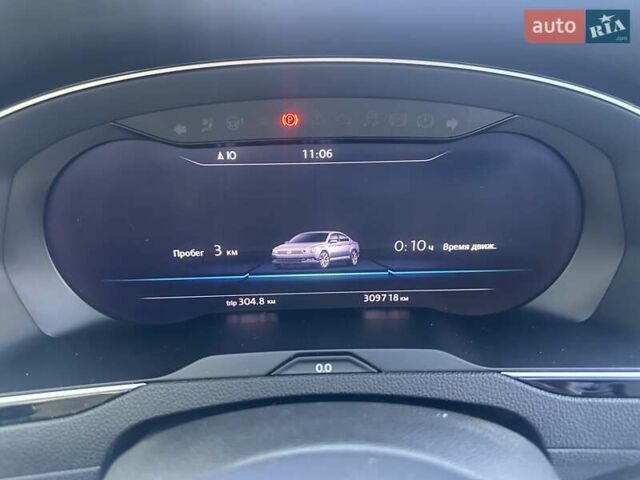 Белый Фольксваген Пассат, объемом двигателя 1.97 л и пробегом 309 тыс. км за 16500 $, фото 16 на Automoto.ua