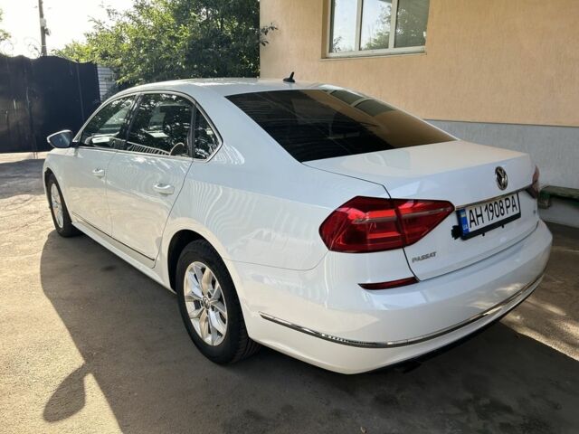 Білий Фольксваген Пассат, об'ємом двигуна 1.8 л та пробігом 165 тис. км за 12800 $, фото 3 на Automoto.ua