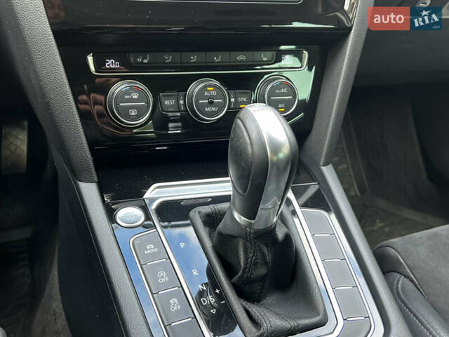 Білий Фольксваген Пассат, об'ємом двигуна 1.8 л та пробігом 170 тис. км за 15500 $, фото 24 на Automoto.ua