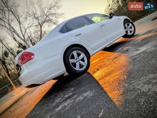 Білий Фольксваген Пассат, об'ємом двигуна 1.8 л та пробігом 190 тис. км за 9500 $, фото 6 на Automoto.ua