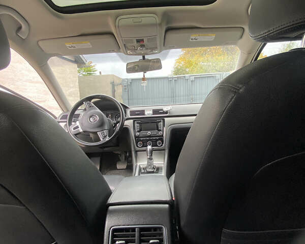 Белый Фольксваген Пассат, объемом двигателя 1.8 л и пробегом 178 тыс. км за 9800 $, фото 11 на Automoto.ua