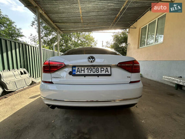 Белый Фольксваген Пассат, объемом двигателя 1.8 л и пробегом 165 тыс. км за 12800 $, фото 25 на Automoto.ua