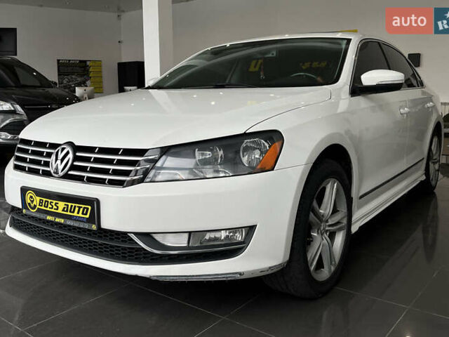 Білий Фольксваген Пассат, об'ємом двигуна 3.6 л та пробігом 124 тис. км за 11000 $, фото 2 на Automoto.ua