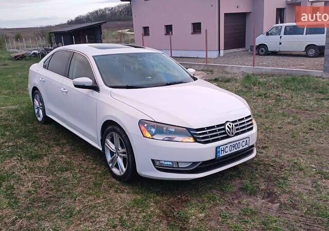 Белый Фольксваген Пассат, объемом двигателя 1.97 л и пробегом 250 тыс. км за 11900 $, фото 12 на Automoto.ua