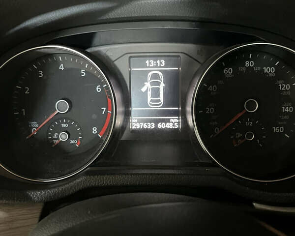 Белый Фольксваген Пассат, объемом двигателя 1.8 л и пробегом 297 тыс. км за 11800 $, фото 25 на Automoto.ua