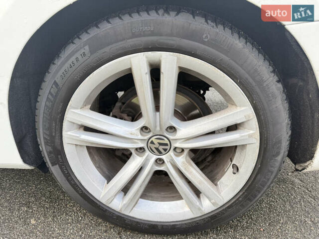 Белый Фольксваген Пассат, объемом двигателя 1.8 л и пробегом 147 тыс. км за 10700 $, фото 9 на Automoto.ua