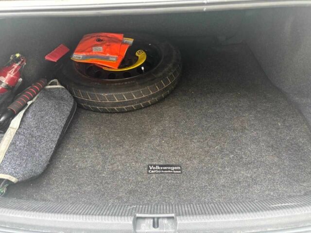 Білий Фольксваген Пассат, об'ємом двигуна 0 л та пробігом 177 тис. км за 11675 $, фото 2 на Automoto.ua