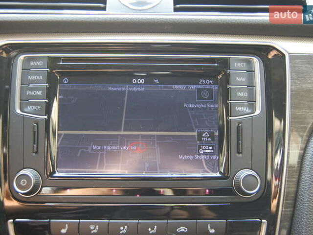 Белый Фольксваген Пассат, объемом двигателя 1.8 л и пробегом 123 тыс. км за 16000 $, фото 122 на Automoto.ua