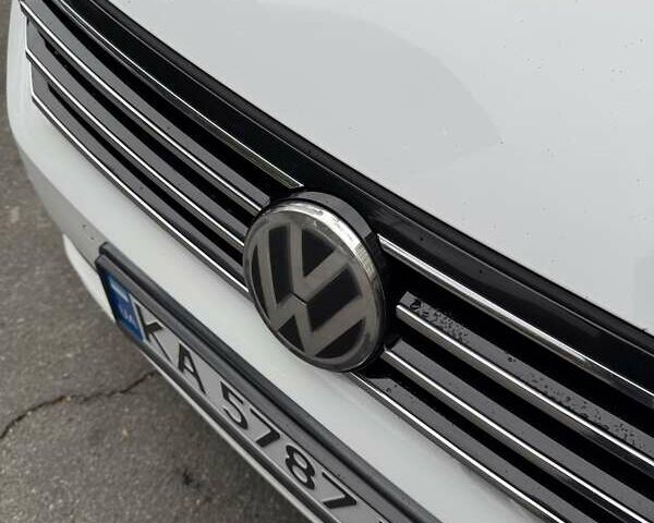 Белый Фольксваген Пассат, объемом двигателя 1.8 л и пробегом 142 тыс. км за 16690 $, фото 15 на Automoto.ua