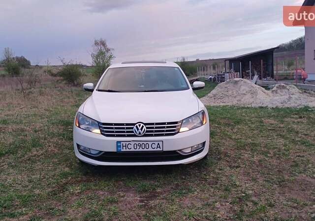 Белый Фольксваген Пассат, объемом двигателя 1.97 л и пробегом 250 тыс. км за 11900 $, фото 11 на Automoto.ua