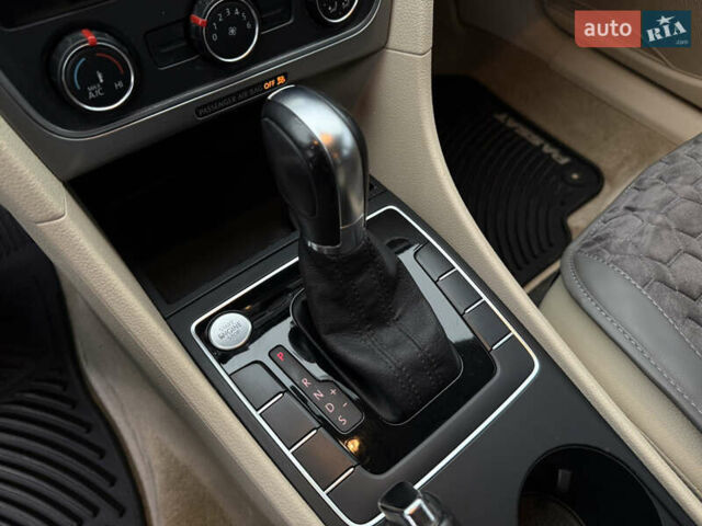 Білий Фольксваген Пассат, об'ємом двигуна 1.8 л та пробігом 148 тис. км за 10300 $, фото 21 на Automoto.ua