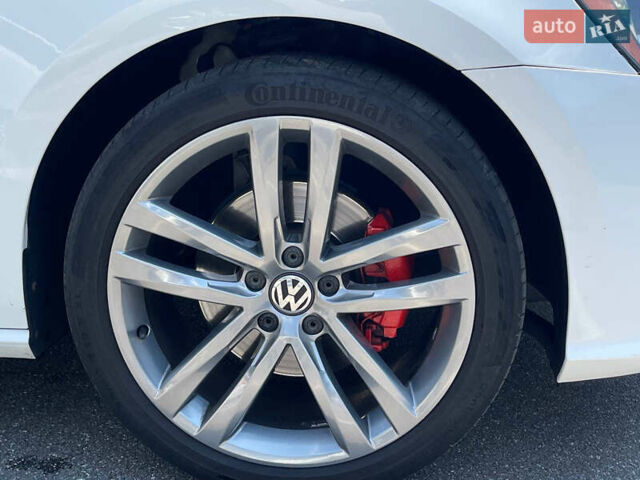 Белый Фольксваген Пассат, объемом двигателя 1.8 л и пробегом 150 тыс. км за 11999 $, фото 24 на Automoto.ua